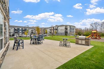 Grilling/picnic areas